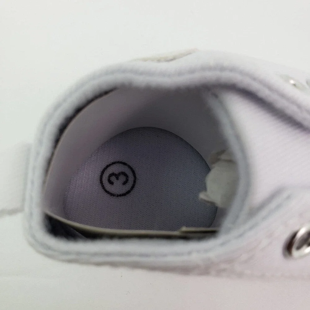 Unbranded Infant Baby Size 0-6 Months White Canvas Denim Sneaker Shoes